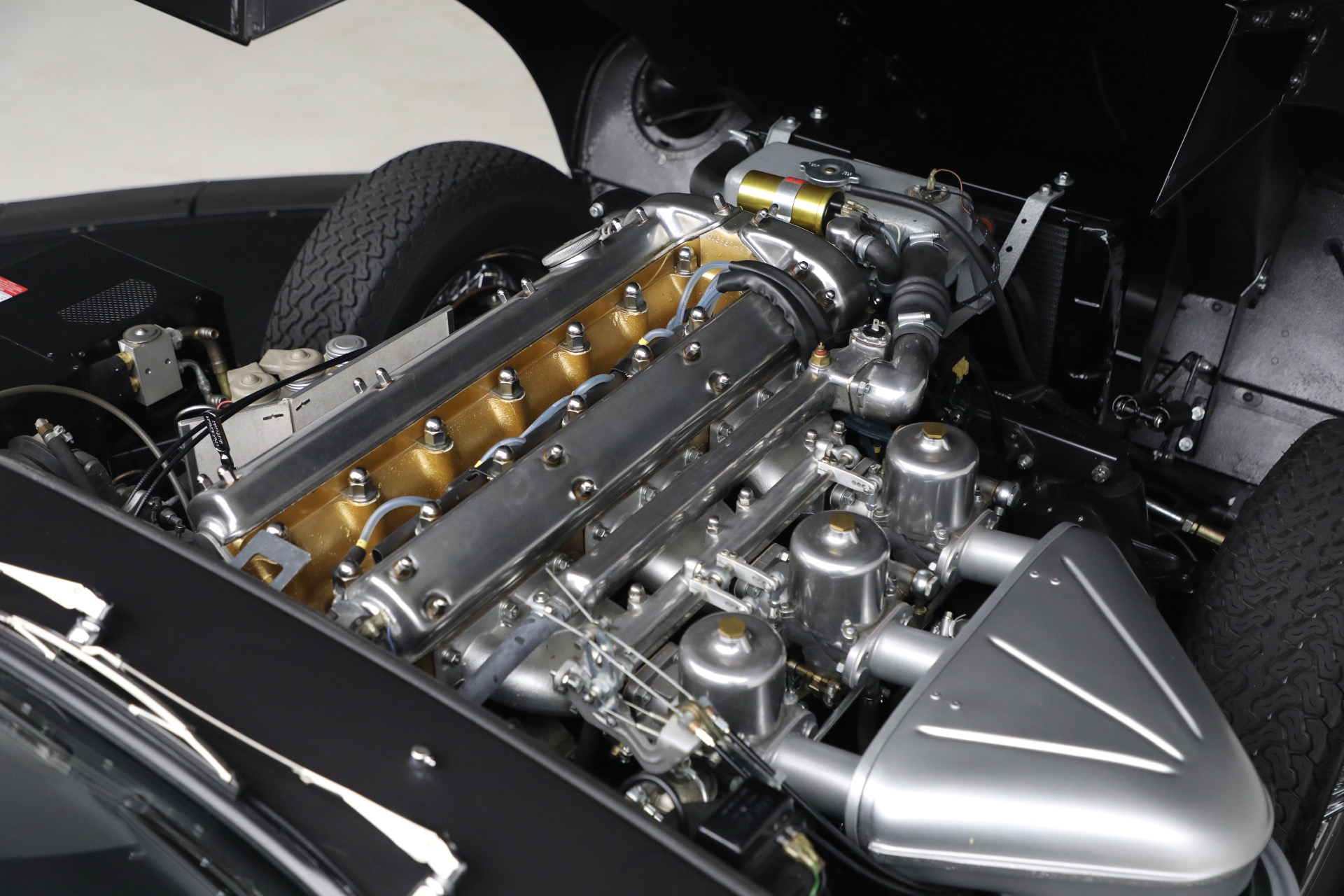 Used 1964 Jaguar E Type
